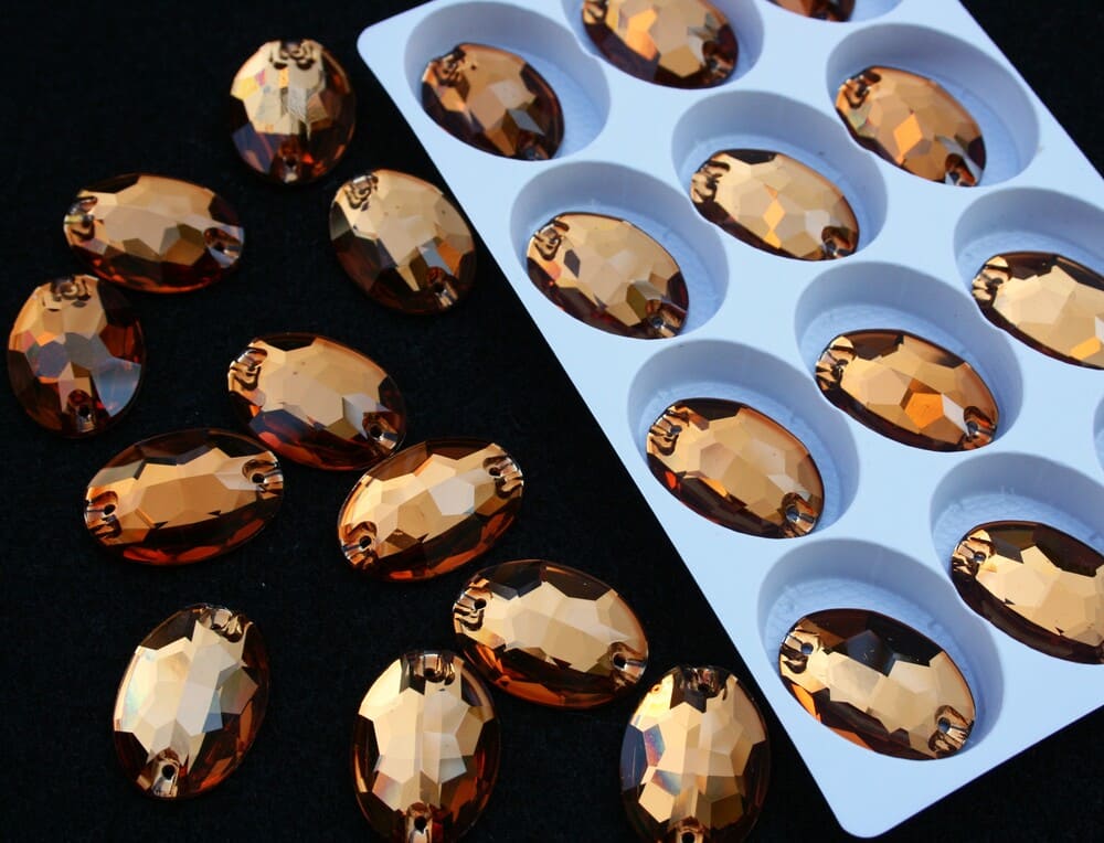 Smoked Padparadscha színű ovális alakú kristály - Kristály Kuckó Smoked Padparadscha színű ovális alakú kristály