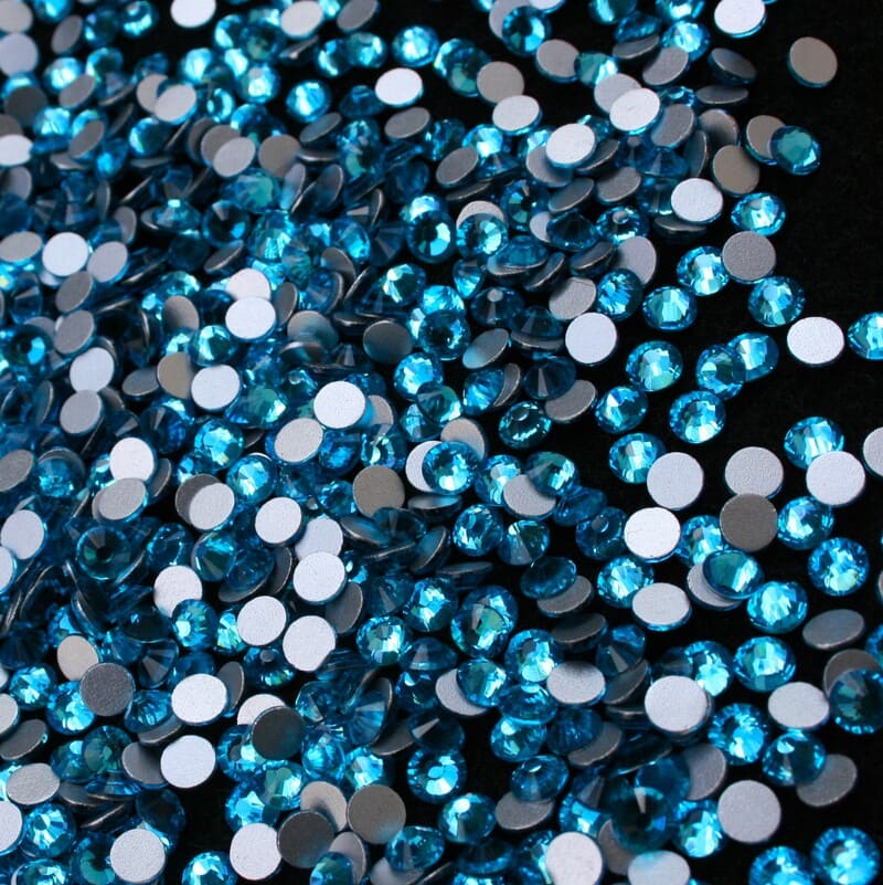 Aquamarine színű ragasztható kristálykő