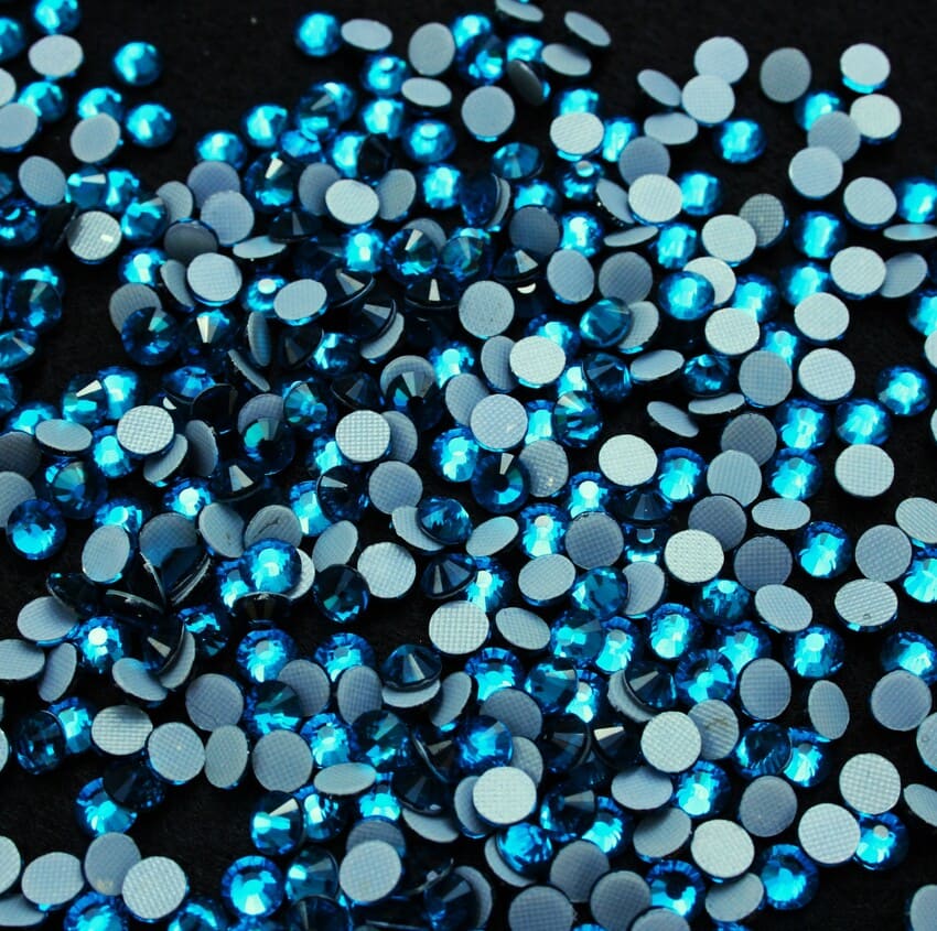 Blue Zircon prémium vasalható kristálykő