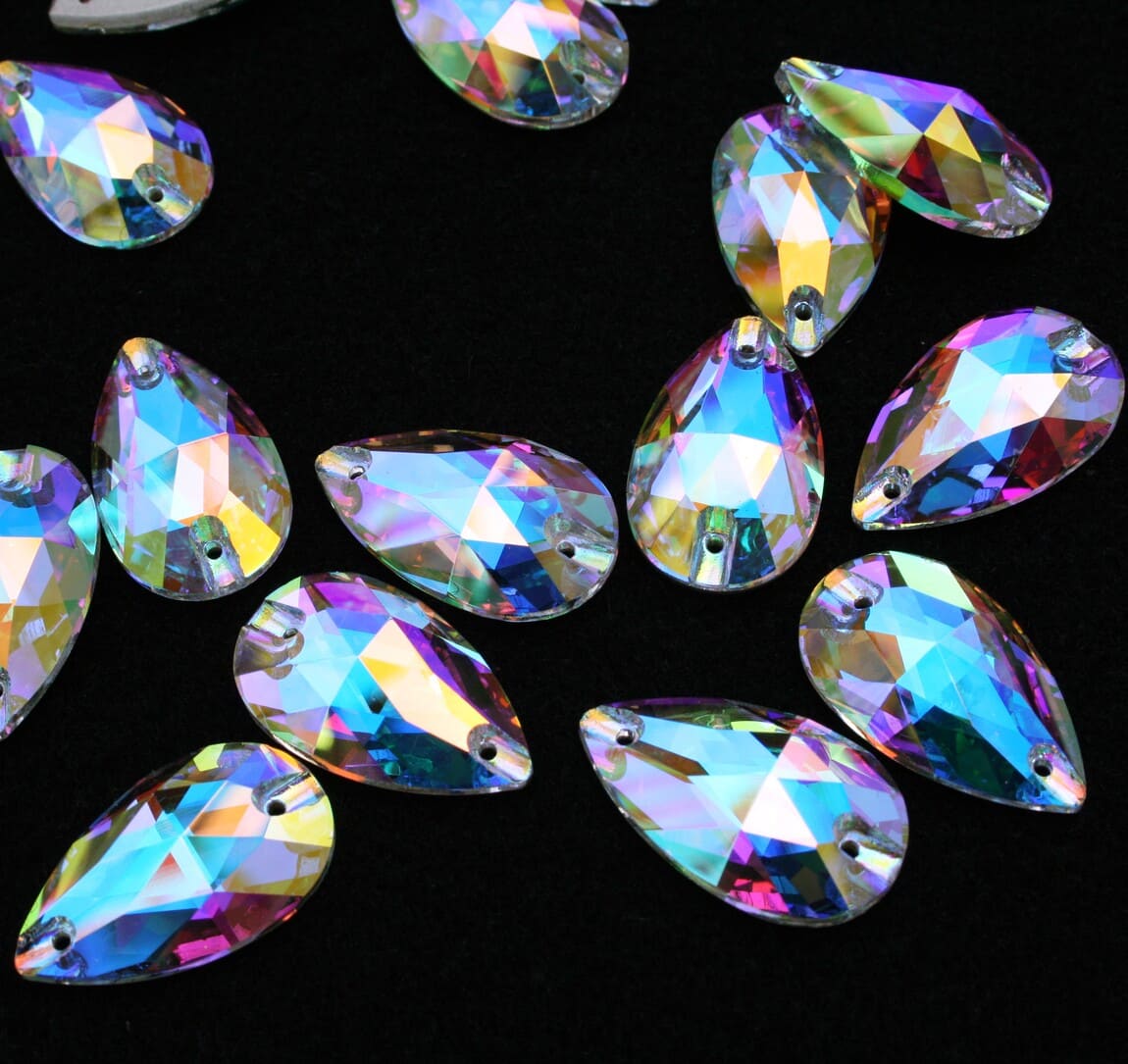 Crystal AB színű csepp alakú kristály