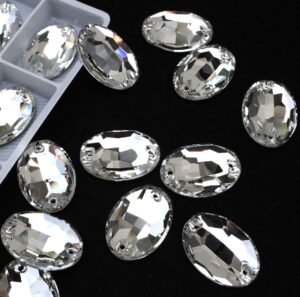 Crystal színű ovális alakú kristály