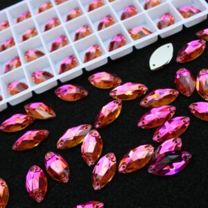 Fuchsia színű zabszem alakú kristály