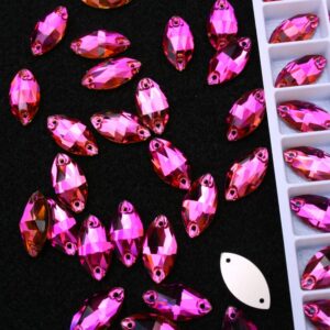 Fuchsia színű zabszem alakú kristály