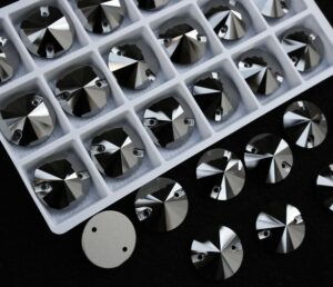 Jet Hematite színű kör alakú kristály