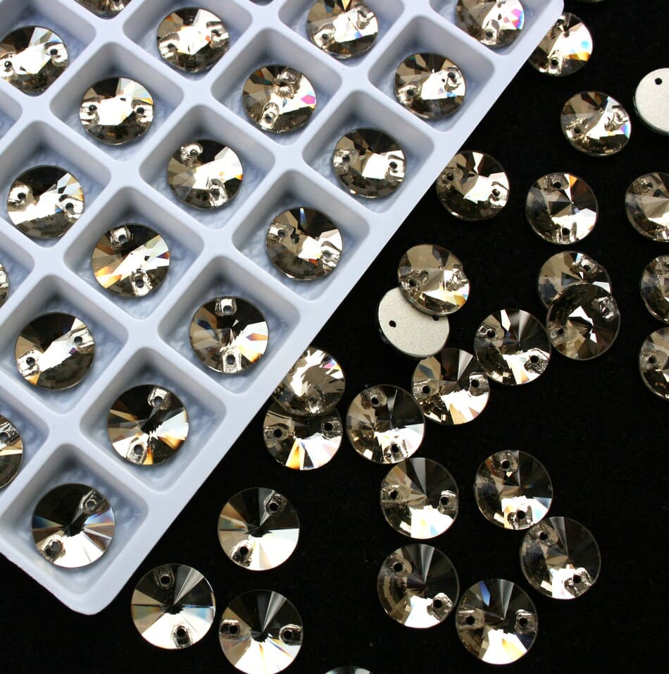 Light Coffee színű kör alakú kristály