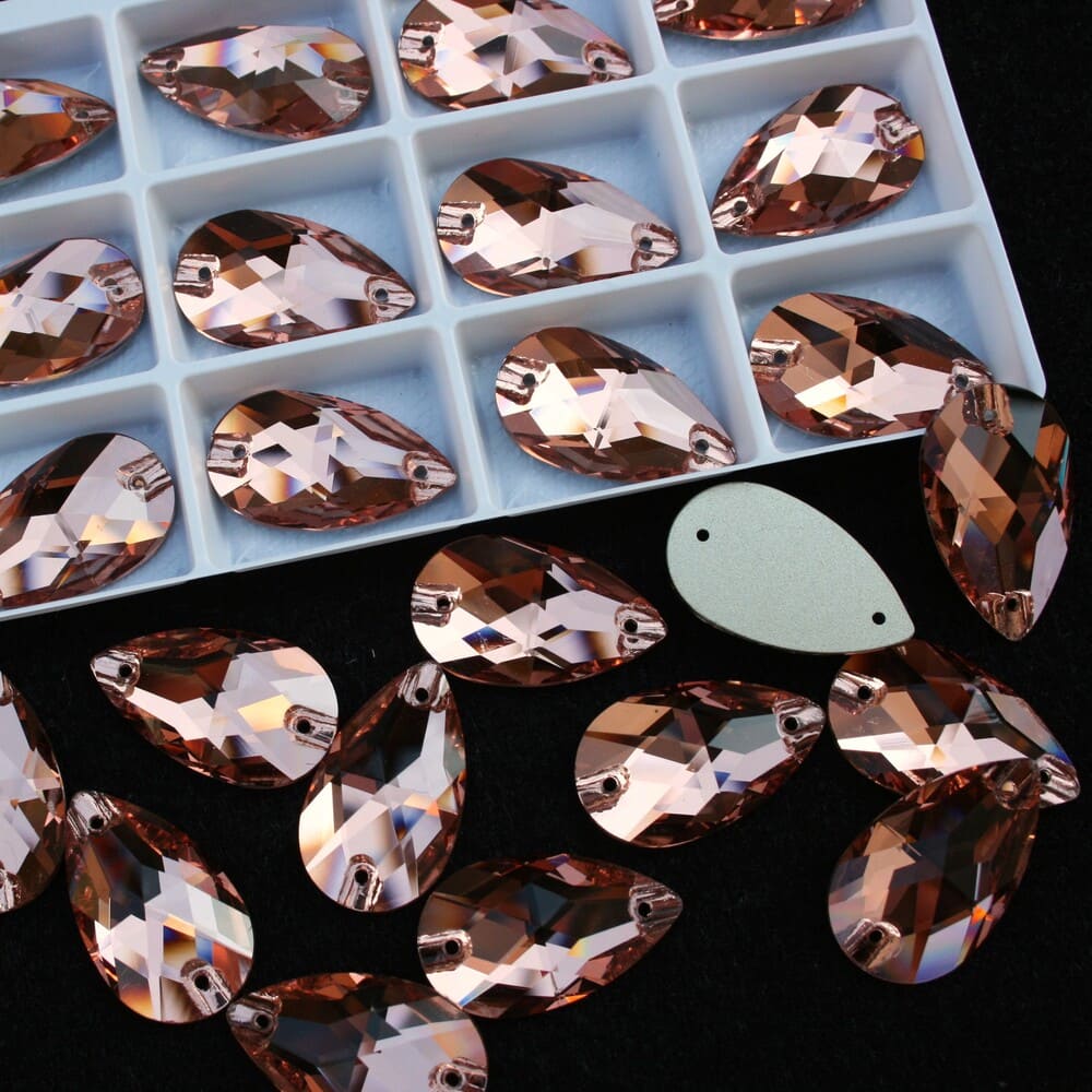 Light Peach színű csepp alakú kristály