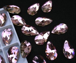 Light Rose színű csepp alakú kristály