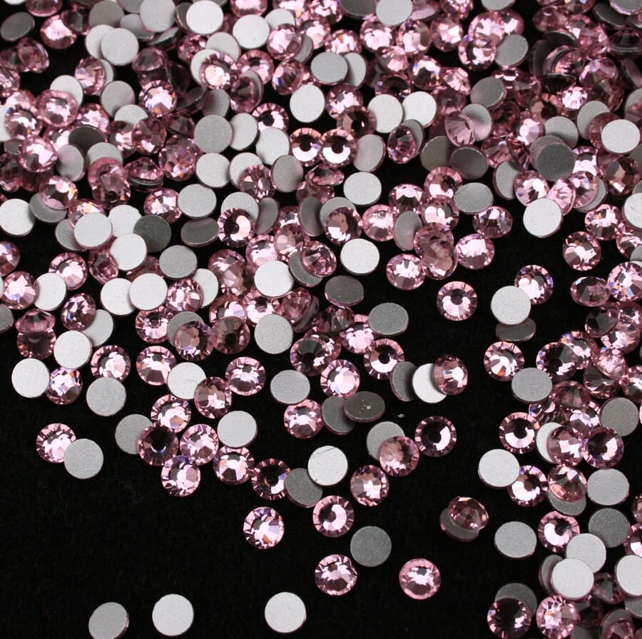 Light rose színű ragasztható kristálykő