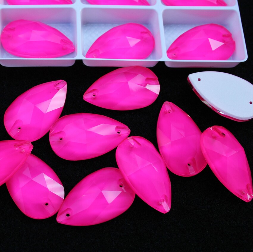 Neon Rose színű csepp alakú kristály