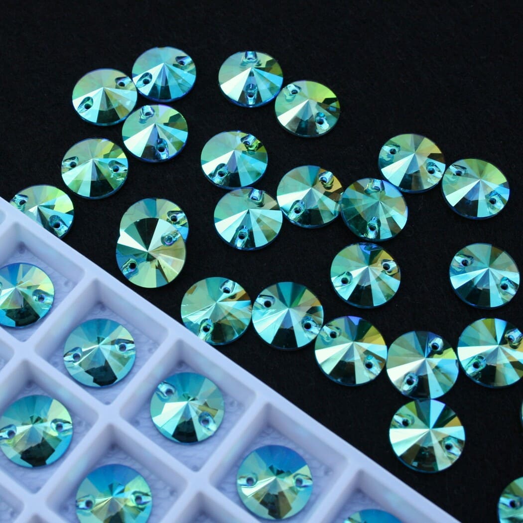 Peridot AB színű kör alakú kristály