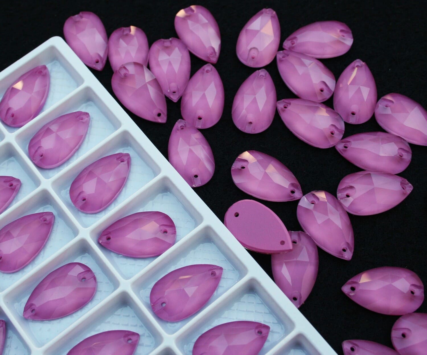 Rose Opal színű csepp alakú kristály