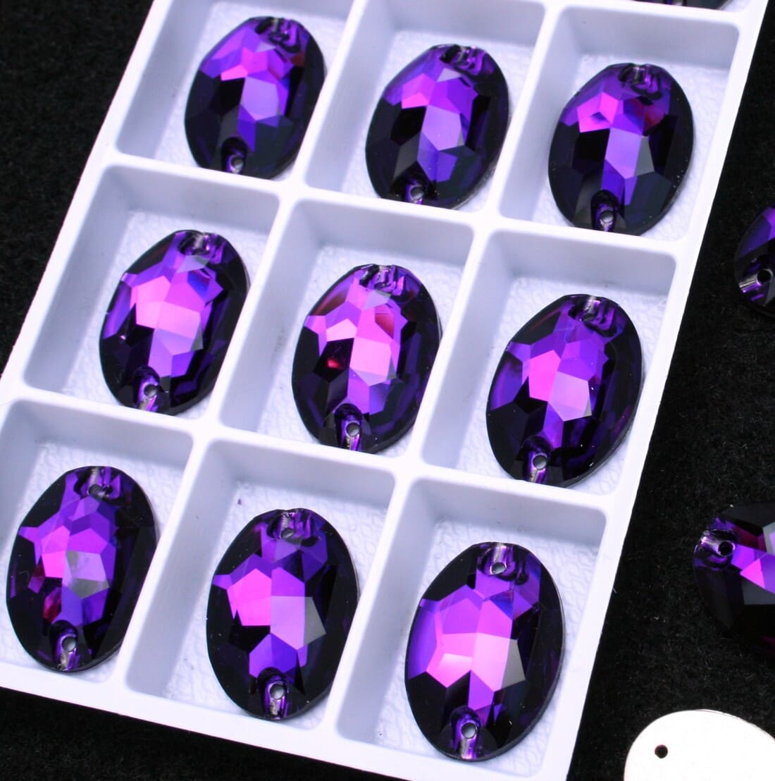 Purple Velvet színű ovális alakú kristály