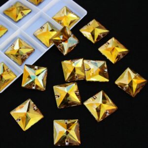 Sunshine színű négyzet alakú kristály