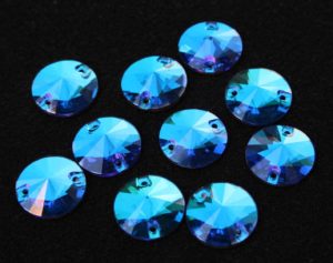 Blue Zircon Dream színű kör alakú kristály