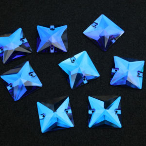 Capri Blue színű négyzet alakú kristály