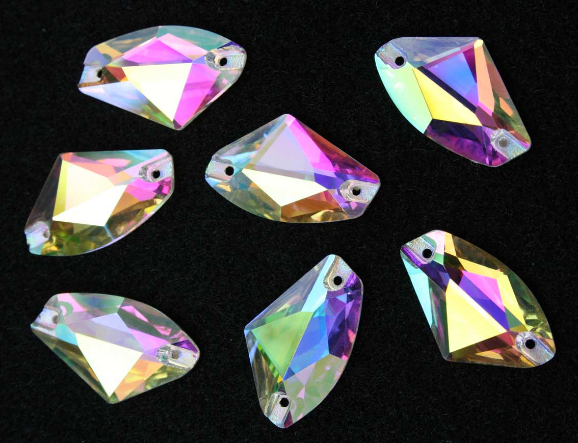 Crystal AB színű ék alakú kristály