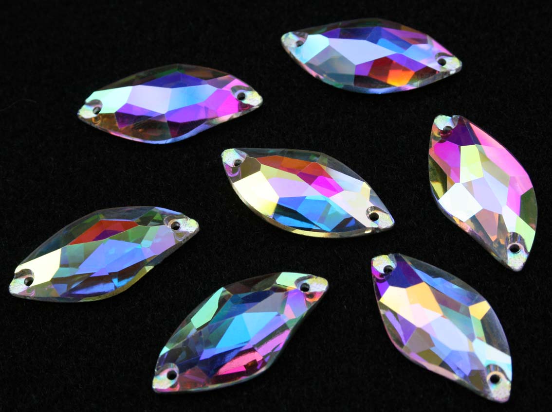 Crystal AB színű levél alakú kristály