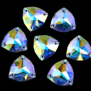 Crystal AB színű trilliant alakú kristály