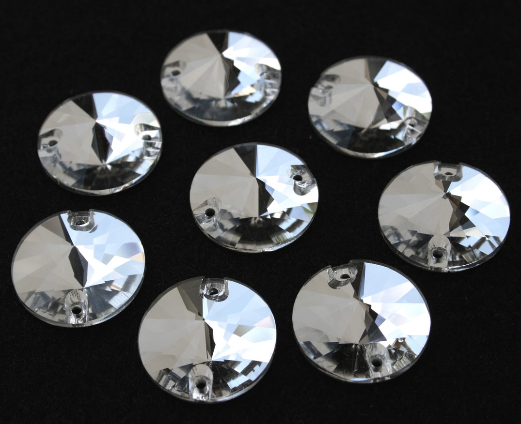 Crystal színű kör alakú kristály