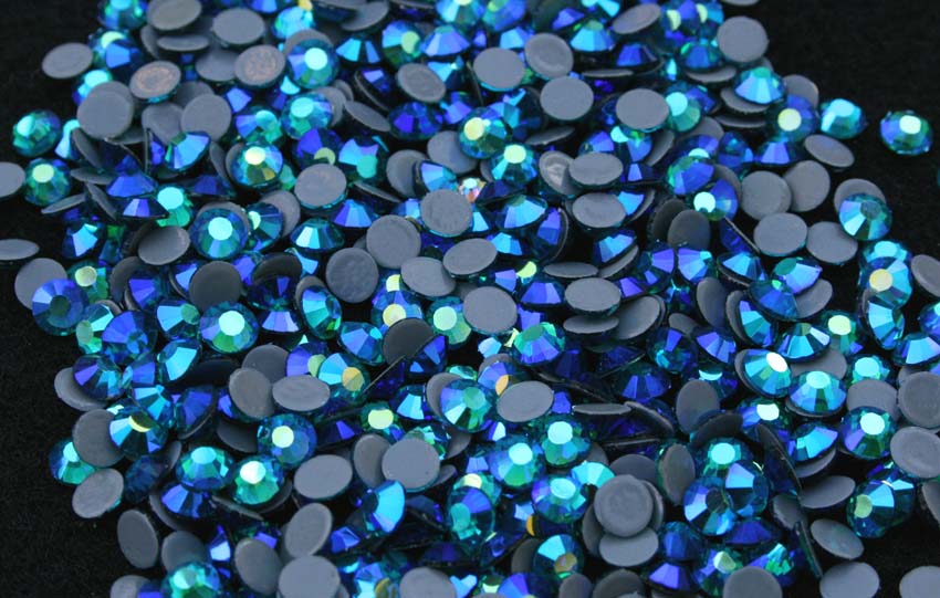 Blue Zircon AB prémium vasalható kristálykő