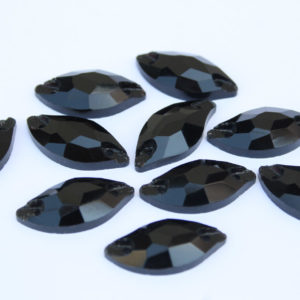 Jet Black színű levél alakú kristály