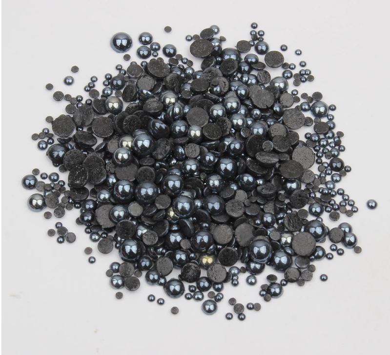 Éjfekete kerámia félgyöngy