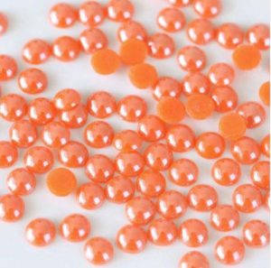 Világosnarancs kerámia félgyöngy