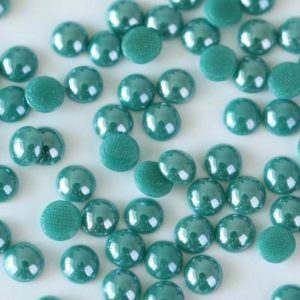 Türkizzöld kerámia félgyöngy