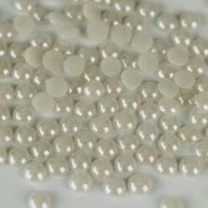 Halványszürke kerámia félgyöngy