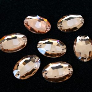 Light Peach színű ovális alakú kristály