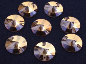 Light Smoked Topaz színű kör alakú kristály