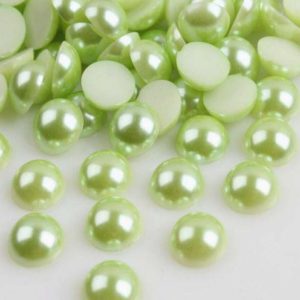 Középzöld műanyag félgyöngy