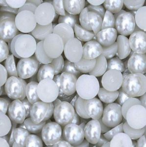 Világosszürke műanyag félgyöngy