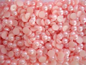 Púderrózsaszín műanyag félgyöngy