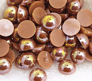 Barna AB műanyag félgyöngy