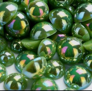 Sötétzöld AB műanyag félgyöngy