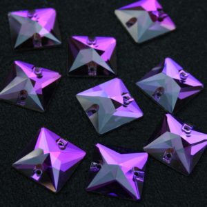 Purple Velvet színű négyzet alakú kristály