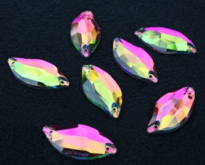 Rainbow színű levél alakú kristály