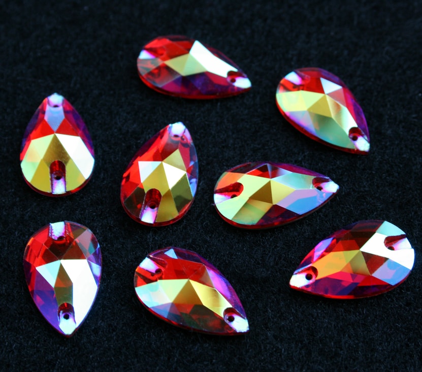 Siam AB színű csepp alakú kristály