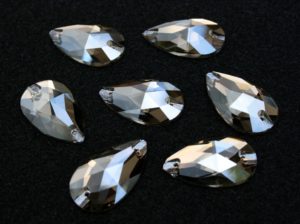 Silver Shade színű csepp alakú kristály