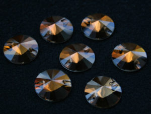 Smoked Topaz színű kör alakú kristály