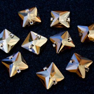 Smoked Topaz színű négyzet alakú kristály