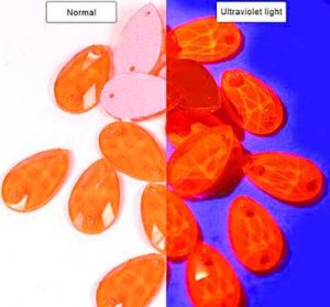 Neon Orange színű csepp alakú kristály