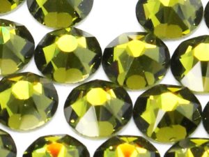 Xirius Olive ragasztható kristálykő