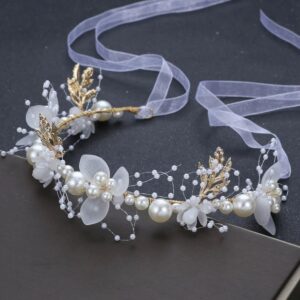 Gyöngyös menyasszonyi hajpánt virágokkal