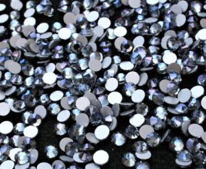 Gray AB színű ragasztható kristálykő