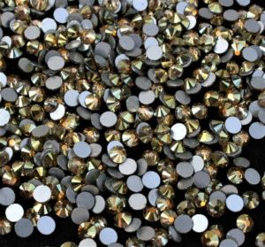 Light Colored Topaz Shimmer strassz