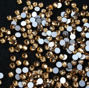 Light Colorado Topaz színű ragasztható kristálykő