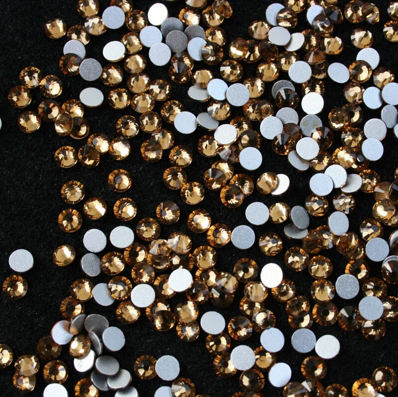 Light Colorado Topaz színű ragasztható kristálykő