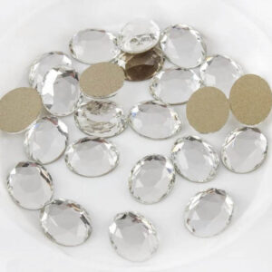 Strassz, ragasztható formakő Crystal színben